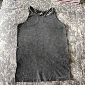 Athleta gray/silver ribbed tank L